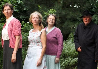 Kate (Su Toogood), Maggie (Pam Marnie), Agnes (Dot Howe) and Jack (John Leighton)