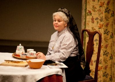 Ruth Andrew plays Mme Alvarez, Gigi's grandmother