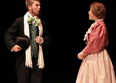Fred Vaughan (Joshua Pearson) and Amy (Laura Potente)